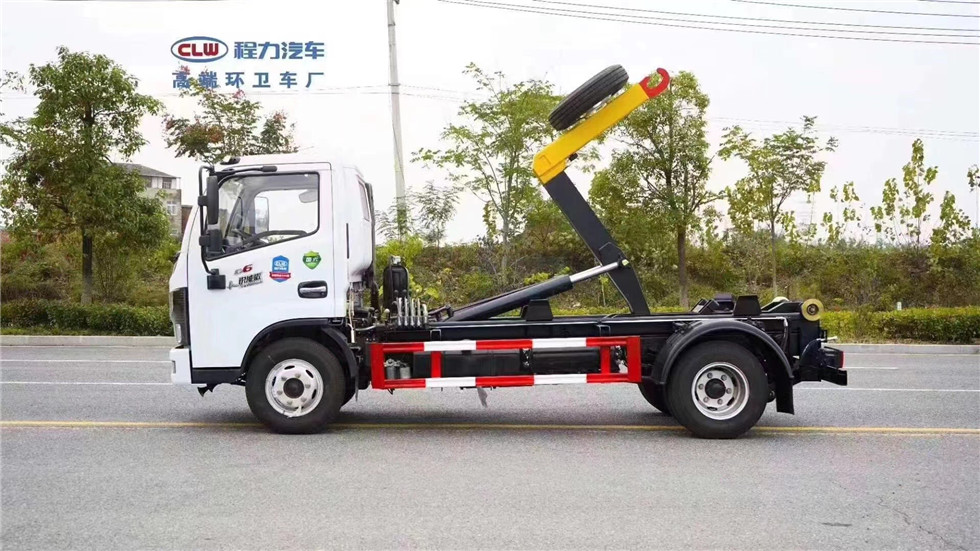 (5方)東風小多利卡鉤臂垃圾車