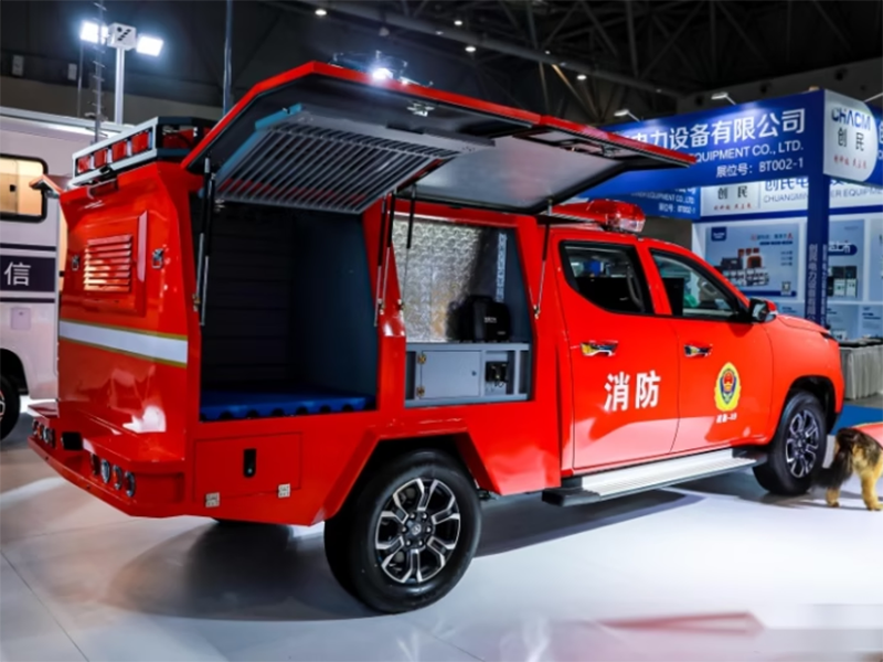 遠程供水管線車