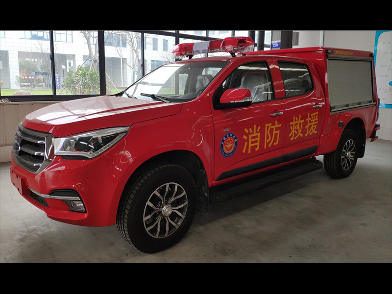 遠程供水管線車