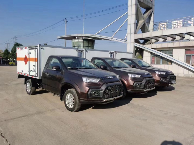 江鈴皮卡爆破器材運(yùn)輸車