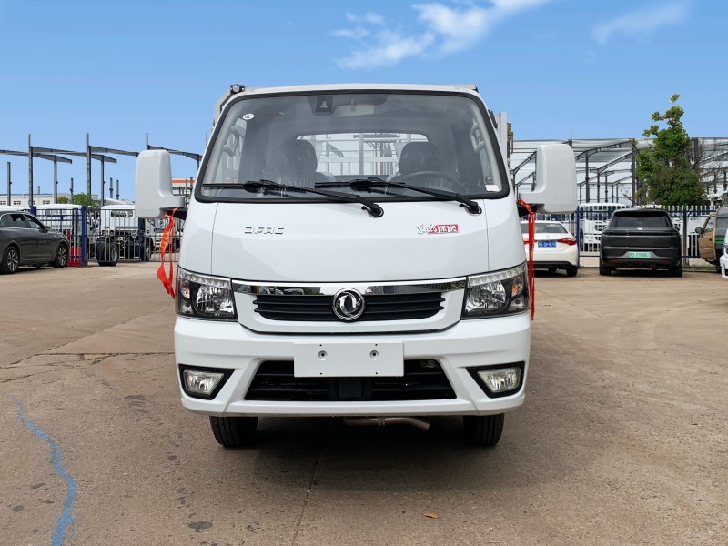 東風途逸3.9氣瓶運輸車