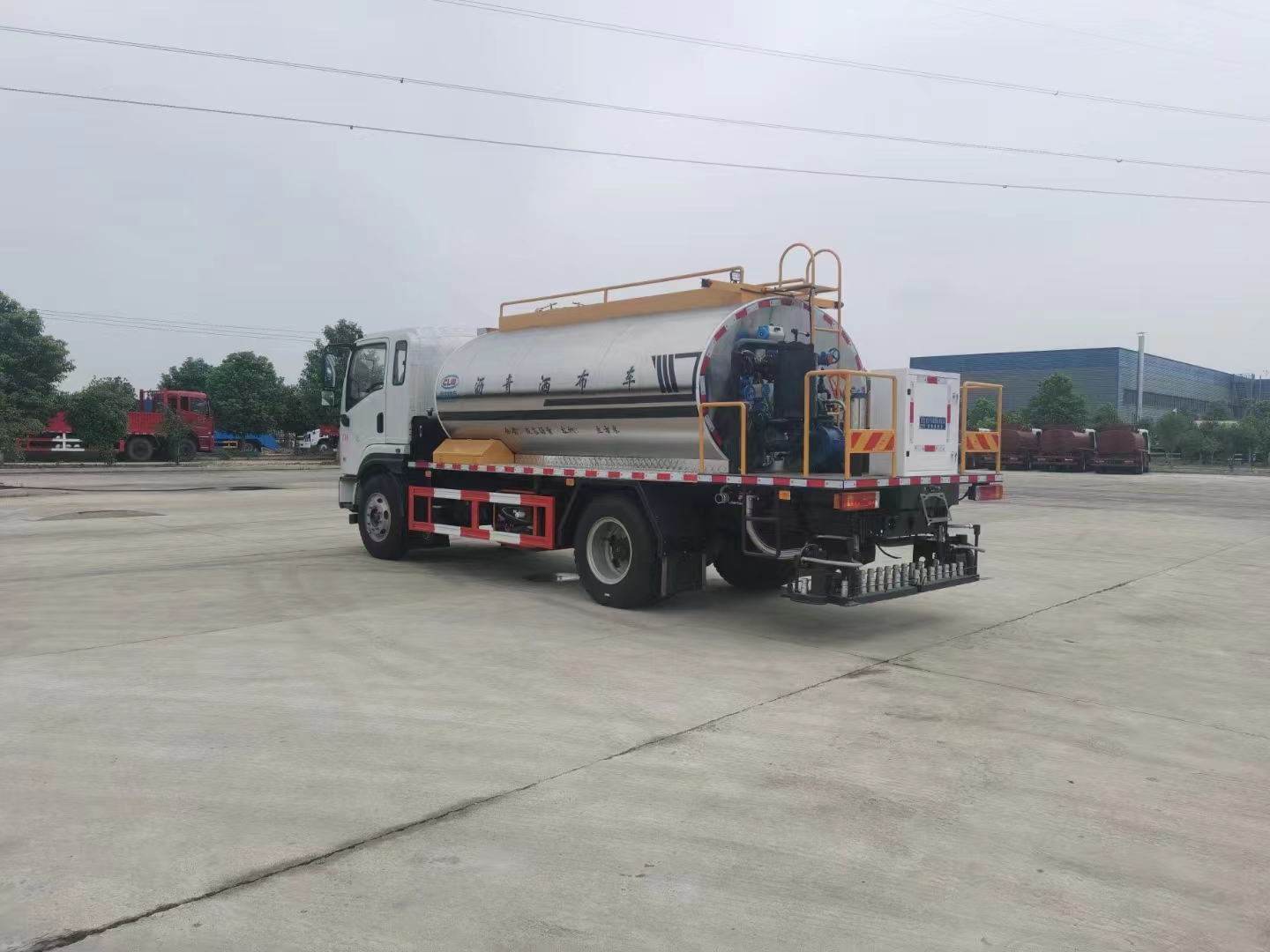 黃牌 陜汽軒德X9瀝青灑布車